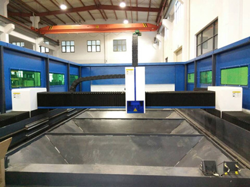 新巨人走進儲力車間